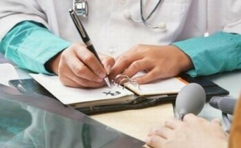 CNAS: concediile medicale pot fi acordate doar pe baza stării de sănătate, nu la cererea pacientului