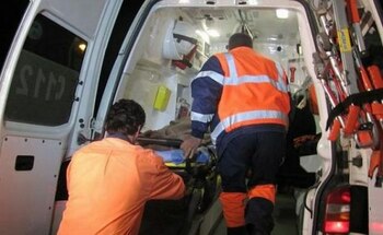 Bătrânul scăpat de pe targă de către un ambulanțier al Spitalului Municipal Câmpina este în comă. Victima ar fi (…)
