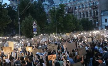 Proteste în Ucraina, după ce Zelenski a redus puterile agențiilor anticorupție independente: „Este scandalos” (Video)
