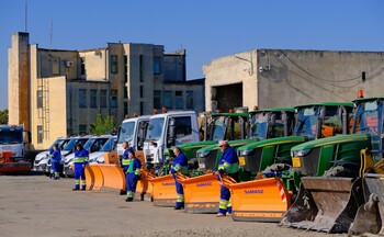 Sare mai ieftină pentru dezăpezire, ATV cu plug și sărăriță pentru curățarea trotuarelor, pistelor de biciclete din (…)