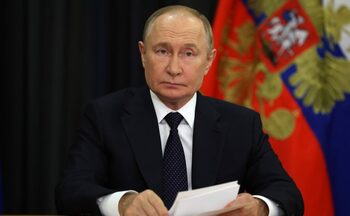 Zelenski: Putin l-a anunțat pe Trump că vrea să ocupe Donbasul până la sfârșitul anului