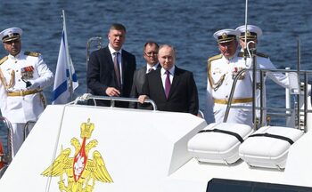 Ce face Rusia după ce Trump a trimis submarinele nucleare mai aproape de ea