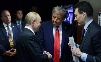La Budapesta, Putin va negocia de pe-o poziție mai slabă ca-n Alaska. Dronele lui Zelenski și-au făcut treaba – (…)