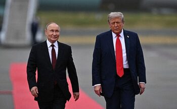 „Îi facem jocul lui Putin” – avertismentul unui fost oficial NATO