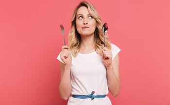 Cercetătorii avertizează: mâncarea pro-inflamatoare îți îmbătrânește creierul