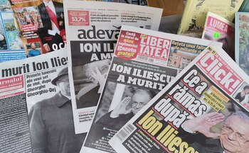 Cum rămâne Ion Iliescu în memoria românilor. „De atunci a luat-o țara rău”/ „Acum toți îl batjocoresc”
