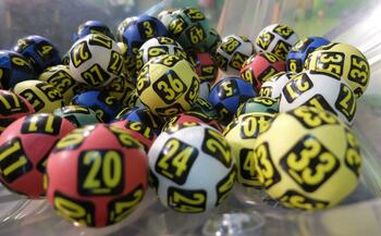 Rezultate LOTO 6/49 duminică 14 septembrie 2025, ora 18:50. Numerele extrase la tragerile loto de azi