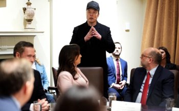 Elon Musk cere desființarea UE. Polonia îi recomandă să se ducă pe Marte