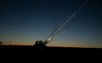 Ziua 1227 Rusia a lansat 550 de drone și rachete. Noapte de foc la Kiev. Lovitură aproape de Moscova. Zelenski trage (…)