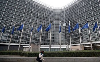 Comisia Europeană vrea sancțiuni mai dure pentru țările UE care nu respectă principiile statului de drept, precum (…)