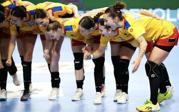 Handbal (f) / România va juca pentru locul 9 la EURO! Victoria cu Serbia, a patra consecutivă