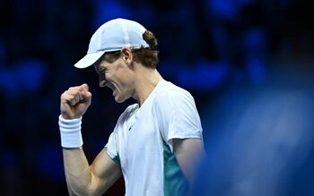 Jannik Sinner, numărul unu mondial, l-a învins pe americanul Ben Shelton şi este în semifinale la Wimbledon