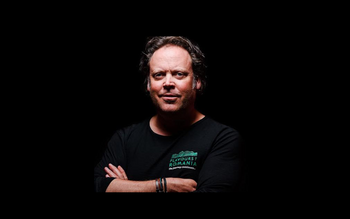 Charley Ottley a depus jurământul și a devenit cetățean român: Treptat, viața în România se îmbunătățește