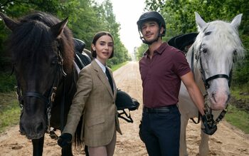 Emily in Paris. Un membru al echipei de filmare a serialului a murit
