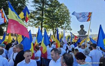 Serbările de la Țebea, în memoria lui Avram Iancu. Locul pe care politicienii îl caută o dată pe an, uitat în restul (…)