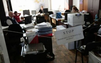 Sindicaliștii din administrația locală nu mai lucrează cu publicul şi organizează protest pe termen nelimitat, de luni