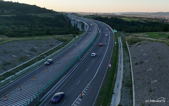 Bulgarii se feresc din calea șoferilor români: „Sunt complet imprudenți. Viteze foarte mari, depășiri în curbe. Mi-e (…)
