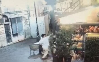 Turcul care a tras 6 gloanţe într-un local din Centrul Vechi a acționat la comandă. A fost reținut