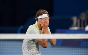 „Mă simt foarte singur uneori”, a spus Zverev după eliminarea în primul tur la Wimbledon