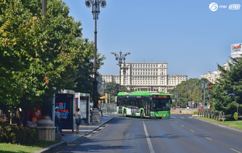 Evenimentul „The Color Run Night Amazing Tour 2025″ modifică sâmbătă 9 linii de transport public