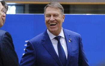 Klaus Iohannis, la un pas să piardă aproape 1 milion euro! ANAF cere returnarea chiriilor din Sibiu