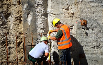 Muncă la negru în Bihor: Peste 340 de persoane descoperite, amenzi uriașe date de ITM