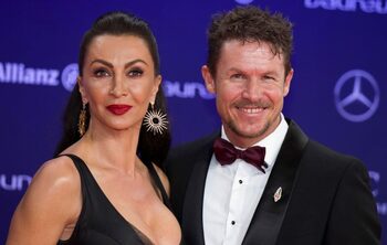 Felix Baumgartner, partenerul Mihaelei Rădulescu, a murit. Cascadorul a căzut după un zbor cu parapanta. Ultimele (…)