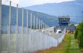 Trei germani arestați în Norvegia pentru lansarea de drone lângă un aeroport