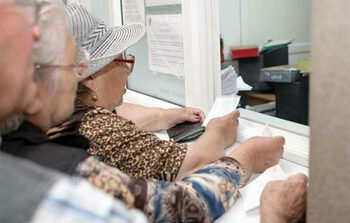 Pacienții cu afecțiuni oncologice, care au PENSII de peste 3.000 lei, încă nu sunt exceptați de la plata CASS, așa (…)