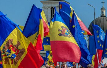 Doar o treime din locuitorii Republicii Moldova susțin unirea cu România – sondaj