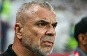 Vine nota de plată pentru Cosmin Olăroiu. Arabii anunță când poate fi dat afară selecționerul Emiratelor