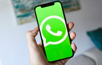 WhatsApp schimbă regulile: restricții pentru utilizatori și companii care trimit mesaje „în gol”