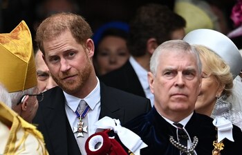 Prinţul Harry, acuzat că l-a lovit pe prințul Andrew la o reuniune de familie. Ce l-ar fi provocat