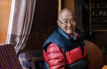 A murit ultimul membru al primei expediții de succes pe Everest. Ce vârstă avea Kanchha Sherpa când a ajuns pe vârf