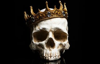 De ce ne place să ne temem de Halloween: psihologia groazei controlate