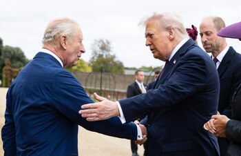 Ce au discutat regele Charles și Donald Trump. Dezvăluirile unui cititor pe buze