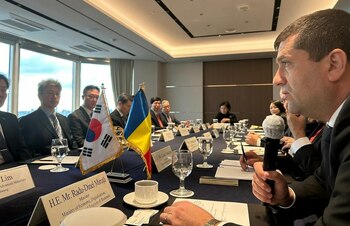 Diplomație pe banii gazdelor. Vizitele externe ale ministrului Economiei, plătite de Coreea de Sud și Arabia (…)