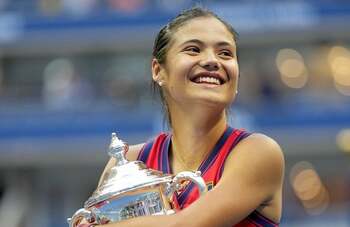 Emma Răducanu a învins-o pe Shibahara şi a înregistrat prima victorie la US Open după triumful din 2021