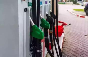 Care sunt preţurile la carburanţi vineri, 3 octombrie 2025. Preţul la benzină standard a scăzut cu 2 bani