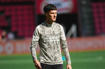 Dennis Man, schimbat la pauză la debutul pentru PSV: Cum s-a descurcat fotbalistul român