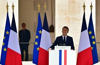 Le Figaro: Din ce cauză o moțiune pentru DEMITEREA lui Macron nu are șanse de reușită