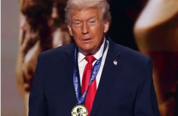 Trump a primit Premiul FIFA pentru pace la tragerea la sorți a grupelor Cupei Mondiale: Sfârșitul războiului din (…)