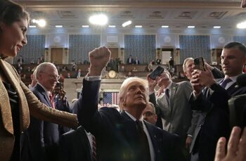 Legea „mare și frumoasă” a lui Trump a fost adoptată, energia verde și mașinile electrice sunt marile pierzătoare (…)
