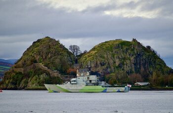 Alertă în Canalul Mânecii: Marina britanică a interceptat o corvetă și un petrolier rusesc