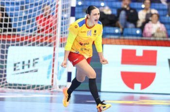 Scandalul între Bazaliu și selecționerul Mihăilă a explodat. Jucătoarea, reacție vehementă