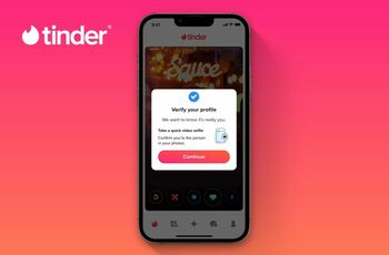 Funcția introdusă de Tinder care te ferește de escroci și boți și care chiar funcționează. Așa îți dă aplicația de (…)