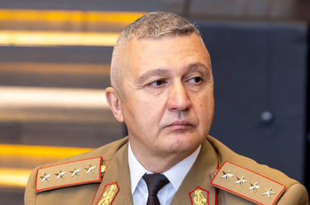 Şeful Armatei: ”Nu intrăm în război, dar ne pregătim ca pentru unul”. Cum pot fi mobilizați românii din străinătate