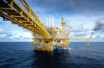 Marile companii petroliere pariază pe LNG, ignorând predicţiile privind 'vârful gazului'