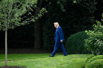 The New York Times: Posibilitatea atacului SUA asupra Iranului testează abilitățile lui TRUMP de negociator și (…)
