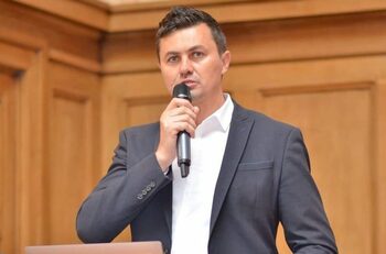 Profesorul Silviu Iordache, fost director CCD din Iași, vorbește despre drepturile cadrelor didactice versus (…)